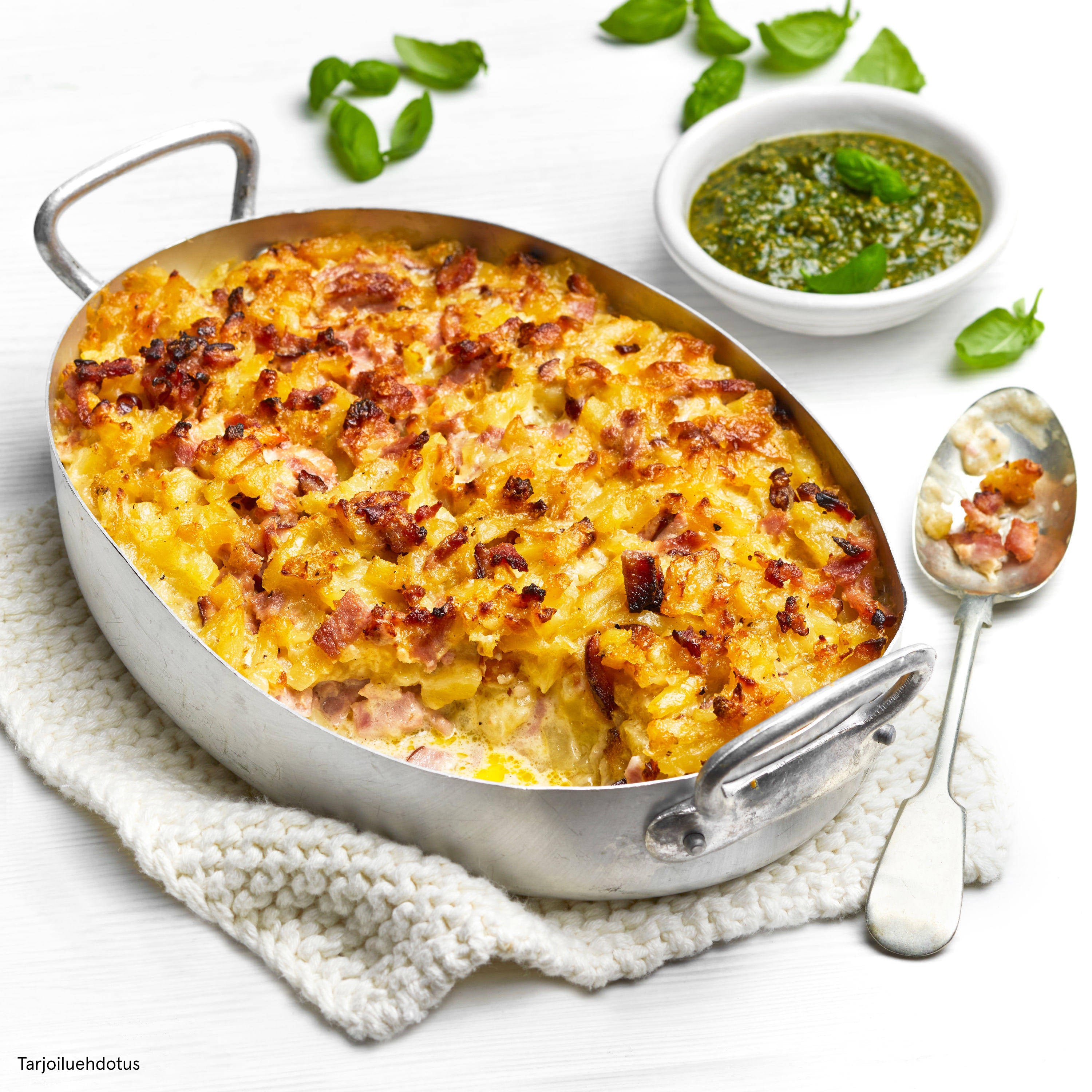 Maalaiskinkku-kiusaus (2,8 kg)