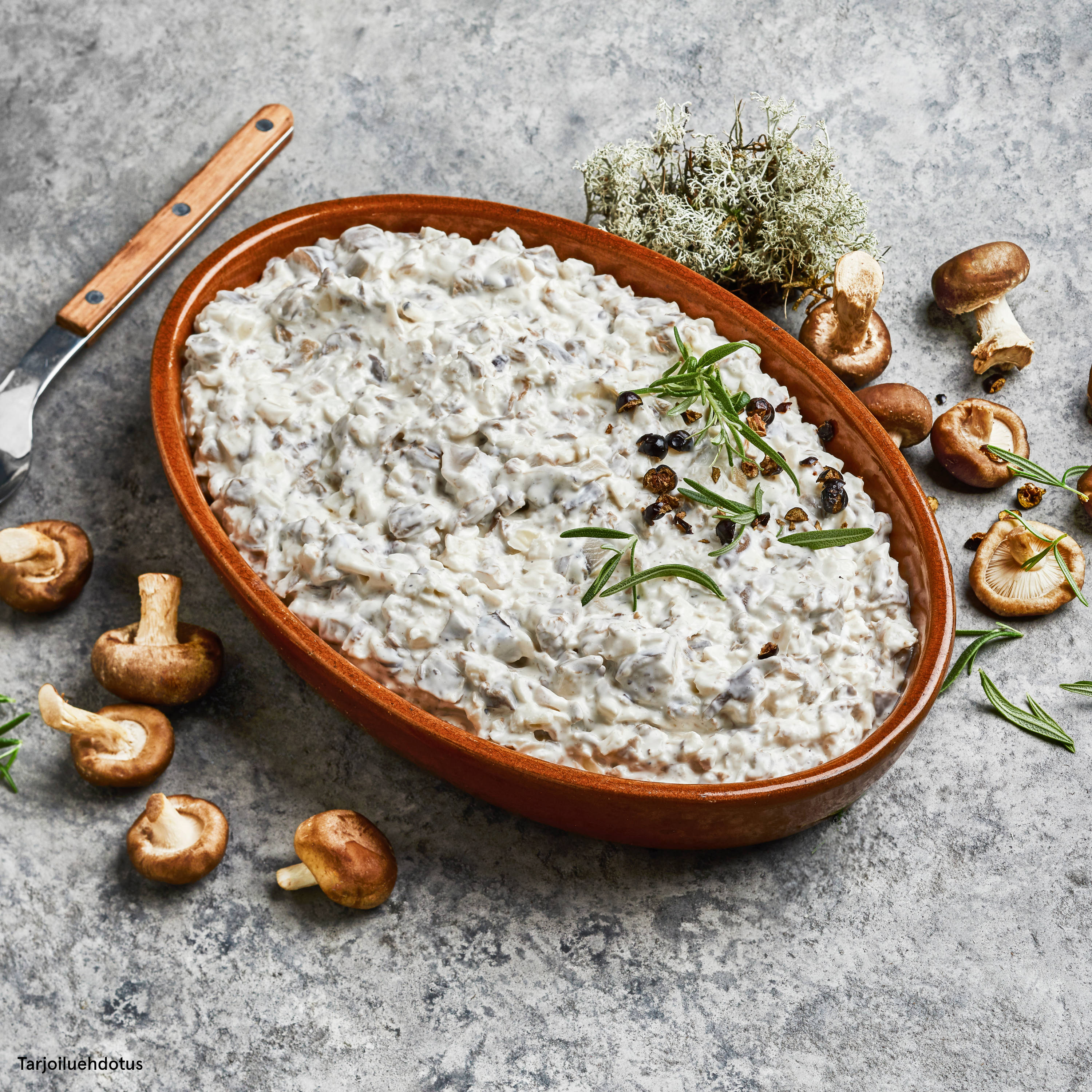 Metsäsieni-salaatti (2 kg)