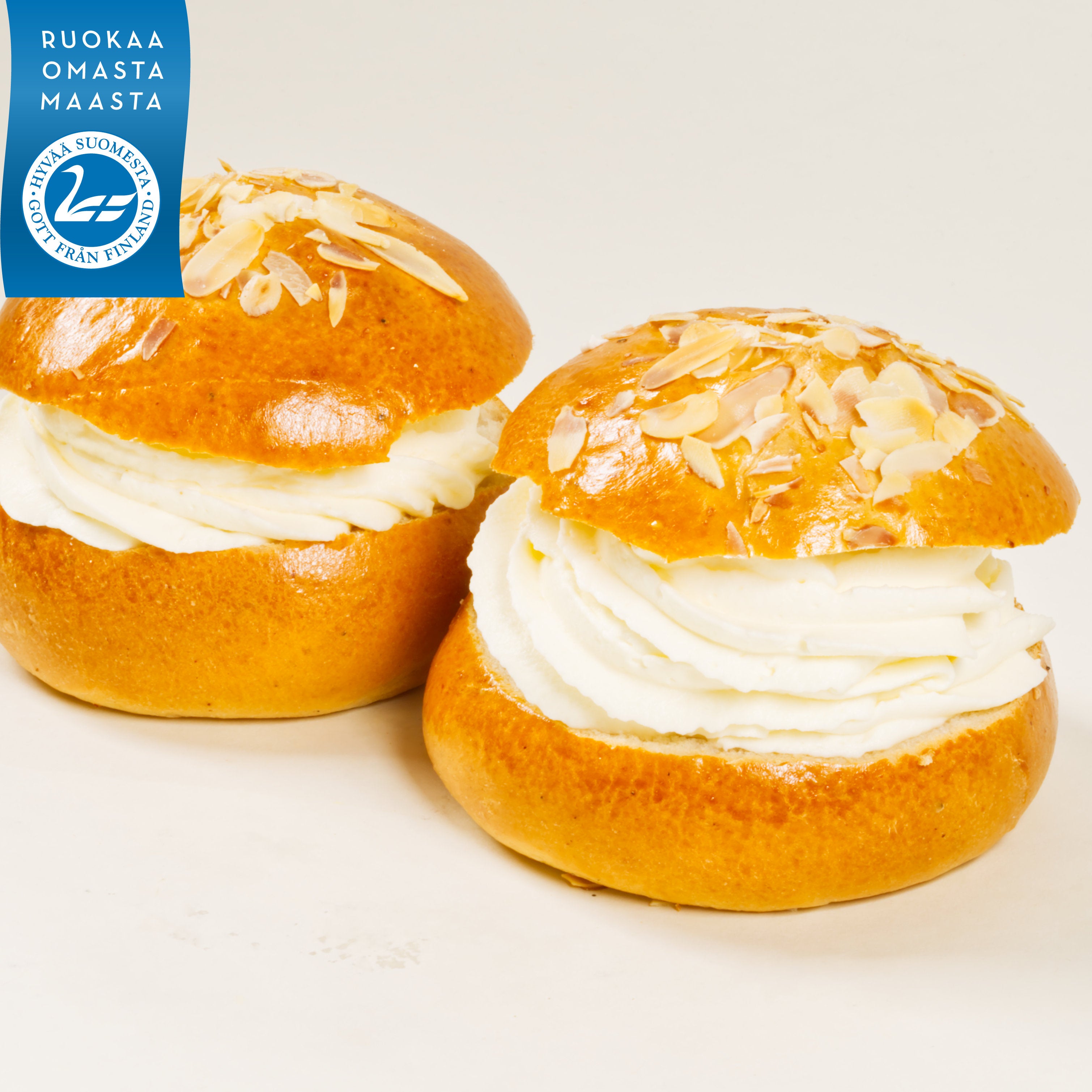 Laskiaispulla mantelinmakuinen